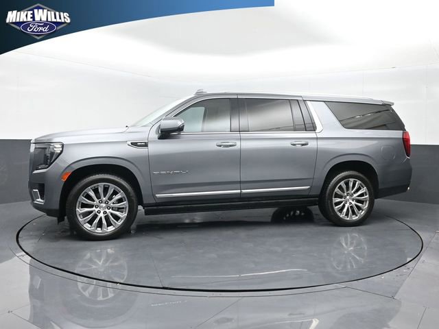 Used 2022 GMC Yukon XL Denali image 4