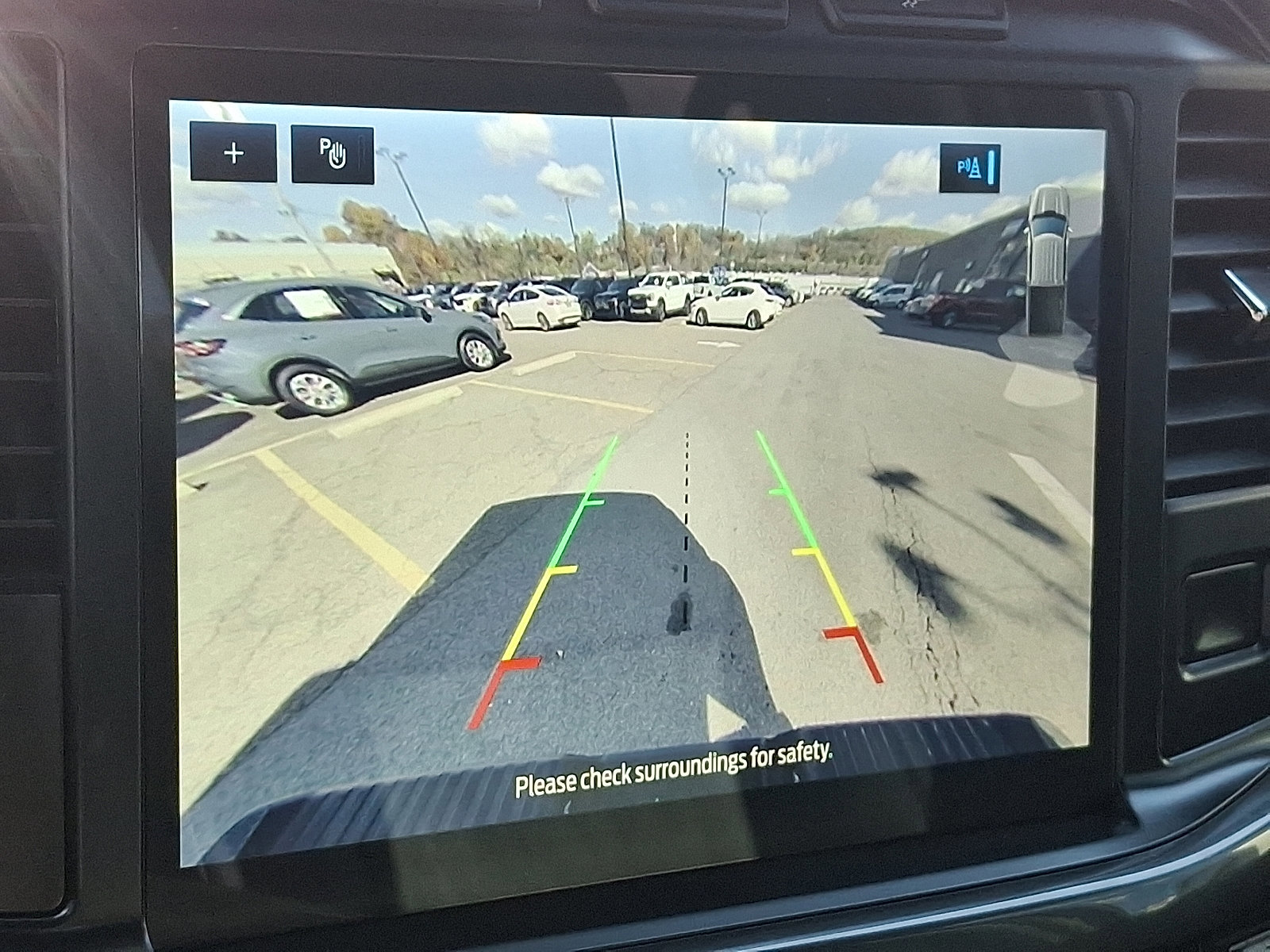 Certified 2022 Ford F150 XLT w/ Equipment Group 302A High image 17