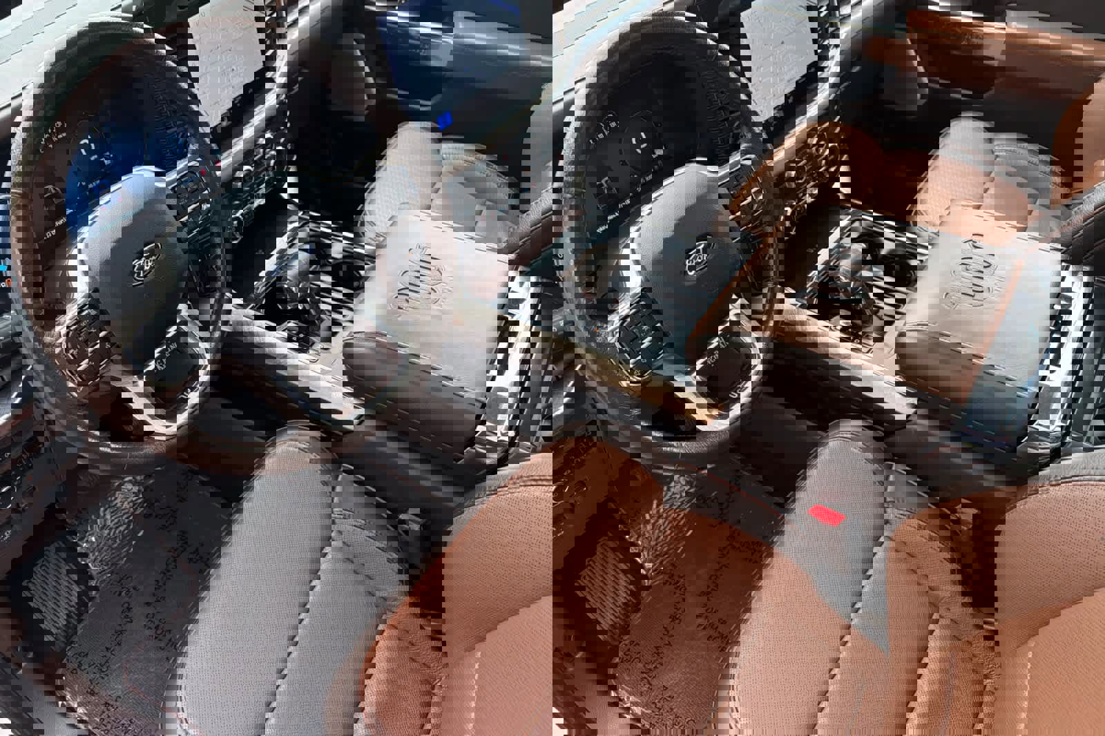 Certified 2025 Ford F150 King Ranch w/ FX4 Off-Road Package image 11