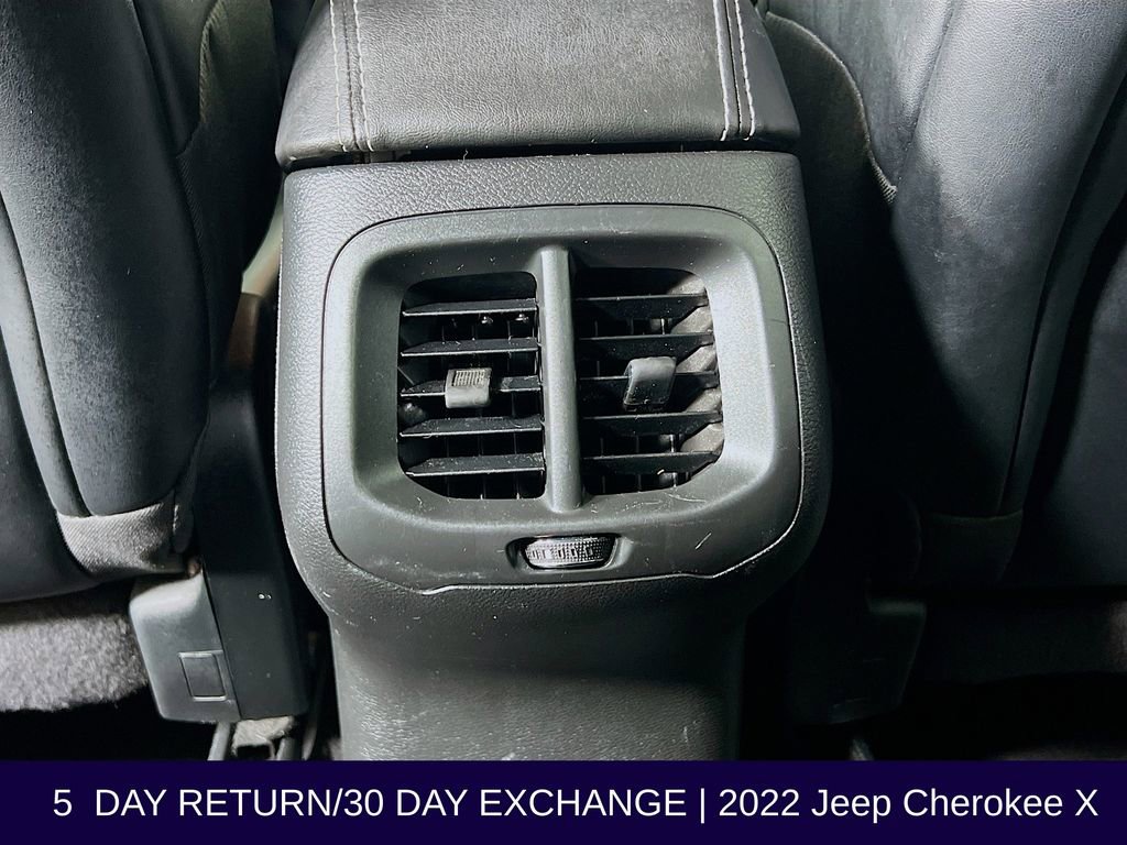 Used 2022 Jeep Cherokee Latitude image 29