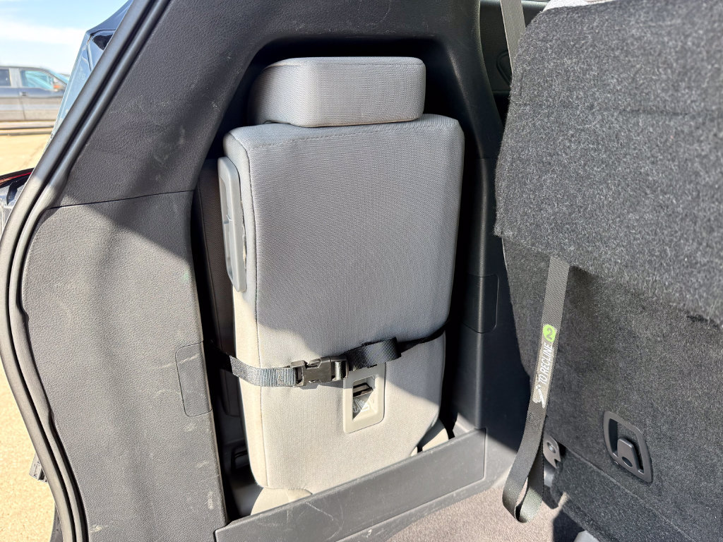 Used 2025 Toyota Sienna LE FWD image 17