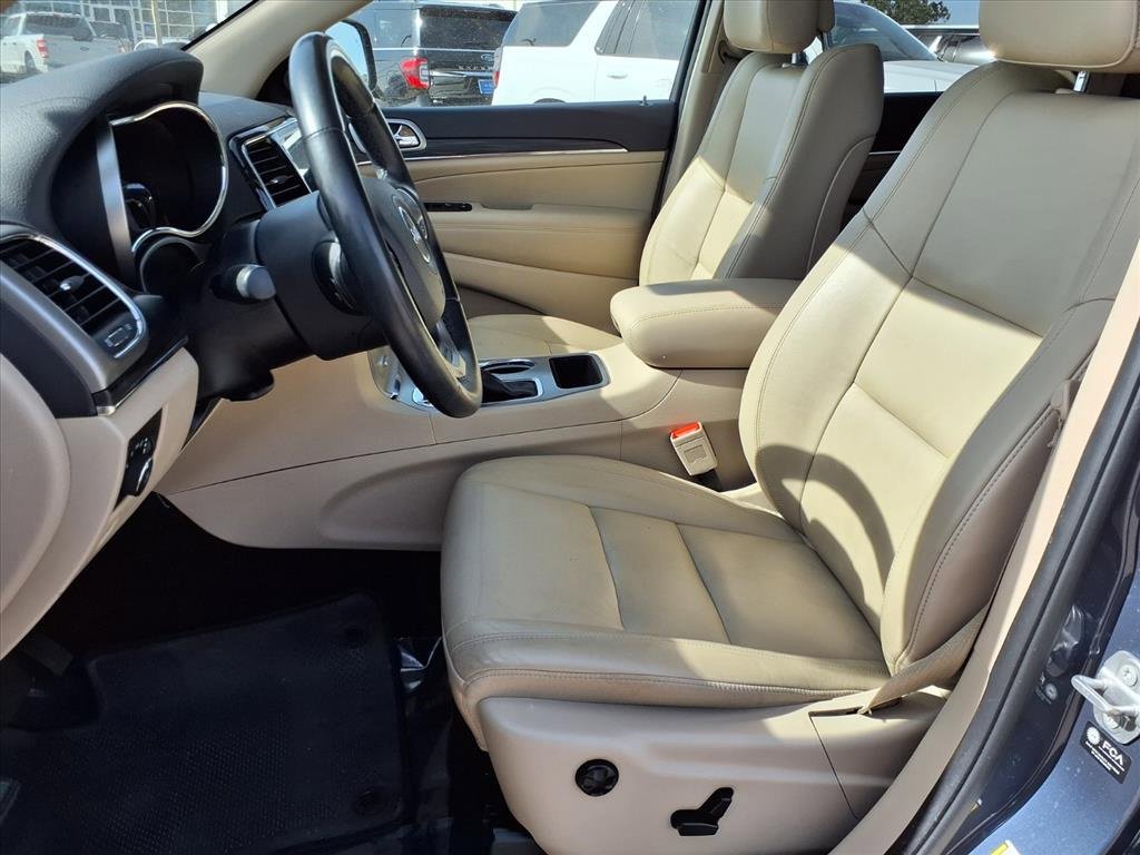 Used 2021 Jeep Grand Cherokee Limited image 25