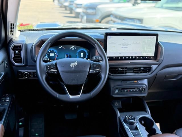 Certified 2025 Ford Bronco Sport Outer Banks w/ Outer Banks Tech Package+ AWD/4WD image 5