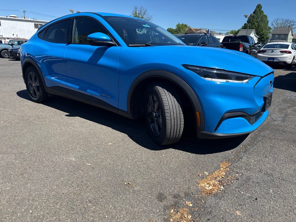 Certified 2022 Ford Mustang Mach-E Select AWD/4WD image 3