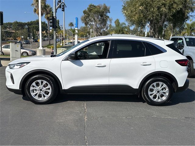 Certified 2024 Ford Escape Active image 2
