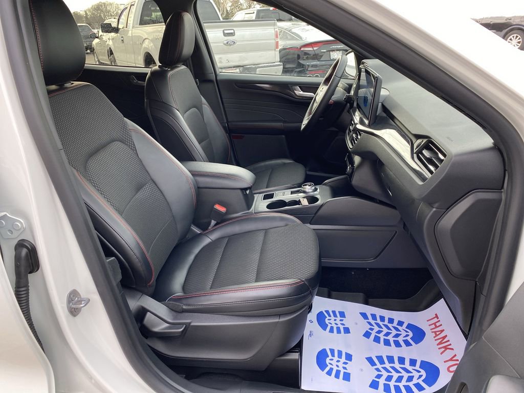 Certified 2025 Ford Escape ST-Line Elite w/ Tech Pack #1 image 39