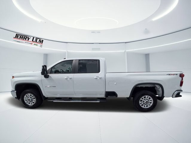 Used 2025 Chevrolet Silverado 2500 LT w/ Convenience Package AWD/4WD image 7