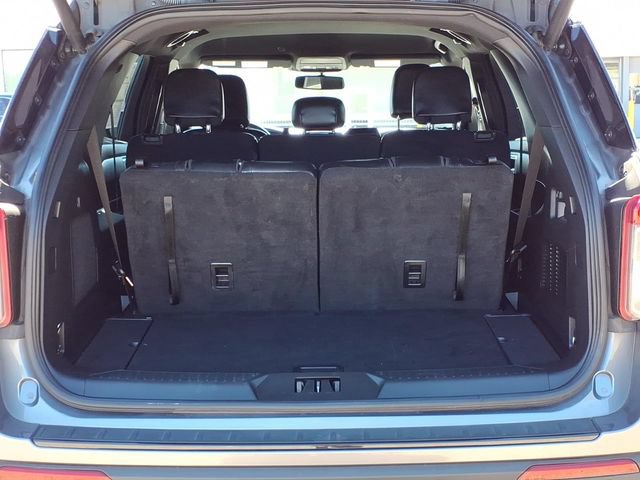 Certified 2022 Ford Explorer ST-Line AWD/4WD image 8