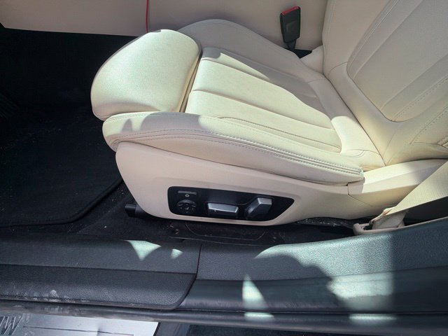 Used 2019 BMW 330i Sedan w/ Convenience Package RWD image 36