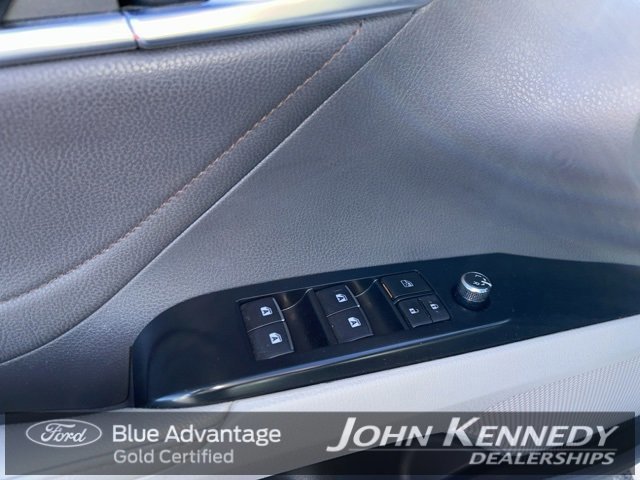 Used 2018 Toyota Camry XLE image 17