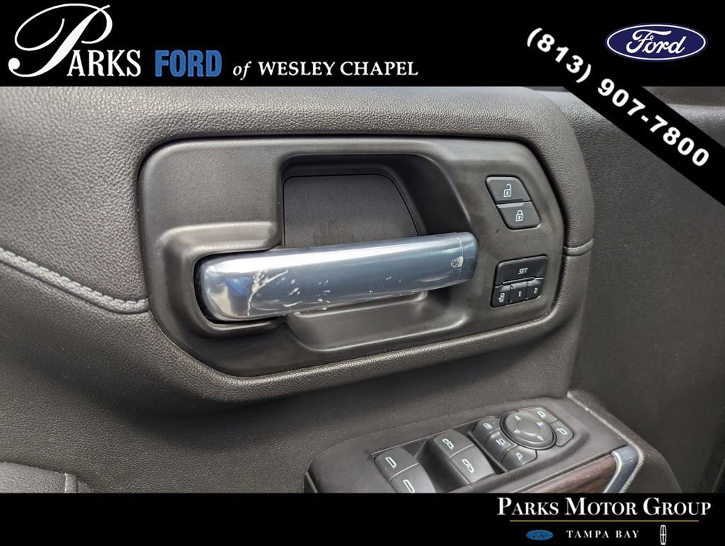 Used 2022 GMC Sierra 2500 SLT w/ SLT Premium Package AWD/4WD image 16