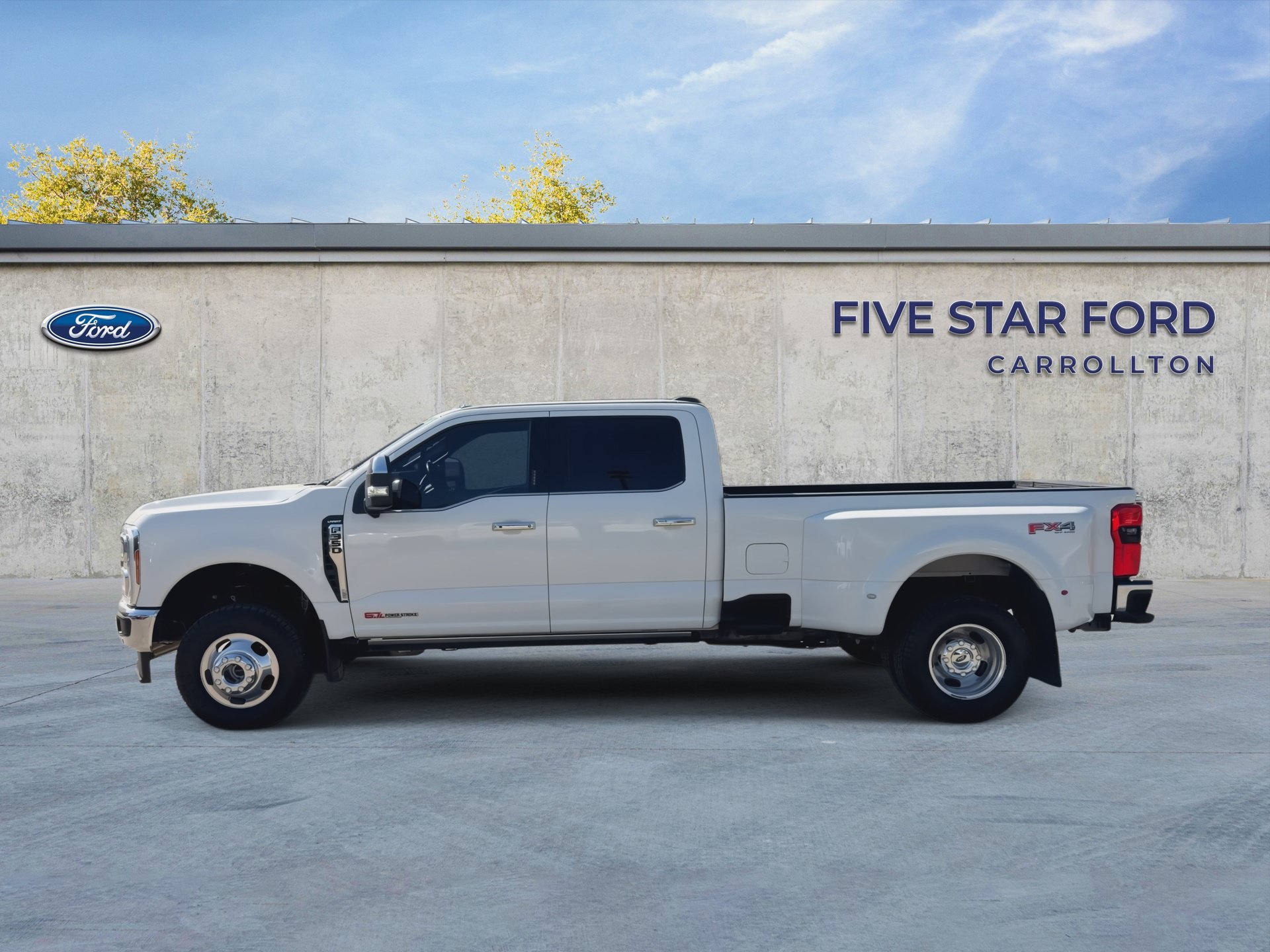 Certified 2024 Ford F350 Lariat w/ Lariat Ultimate Package AWD/4WD image 5