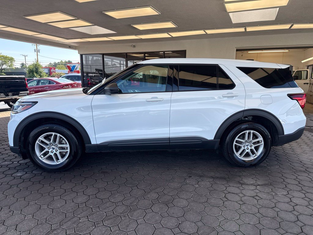 Certified 2026 Ford Explorer Active AWD/4WD image 9