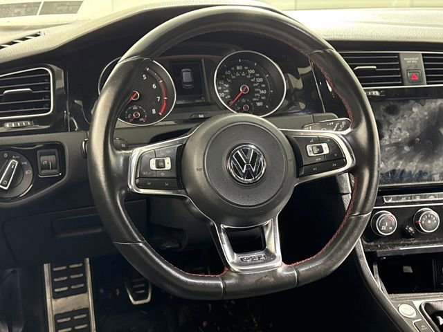 Used 2020 Volkswagen GTI S image 21