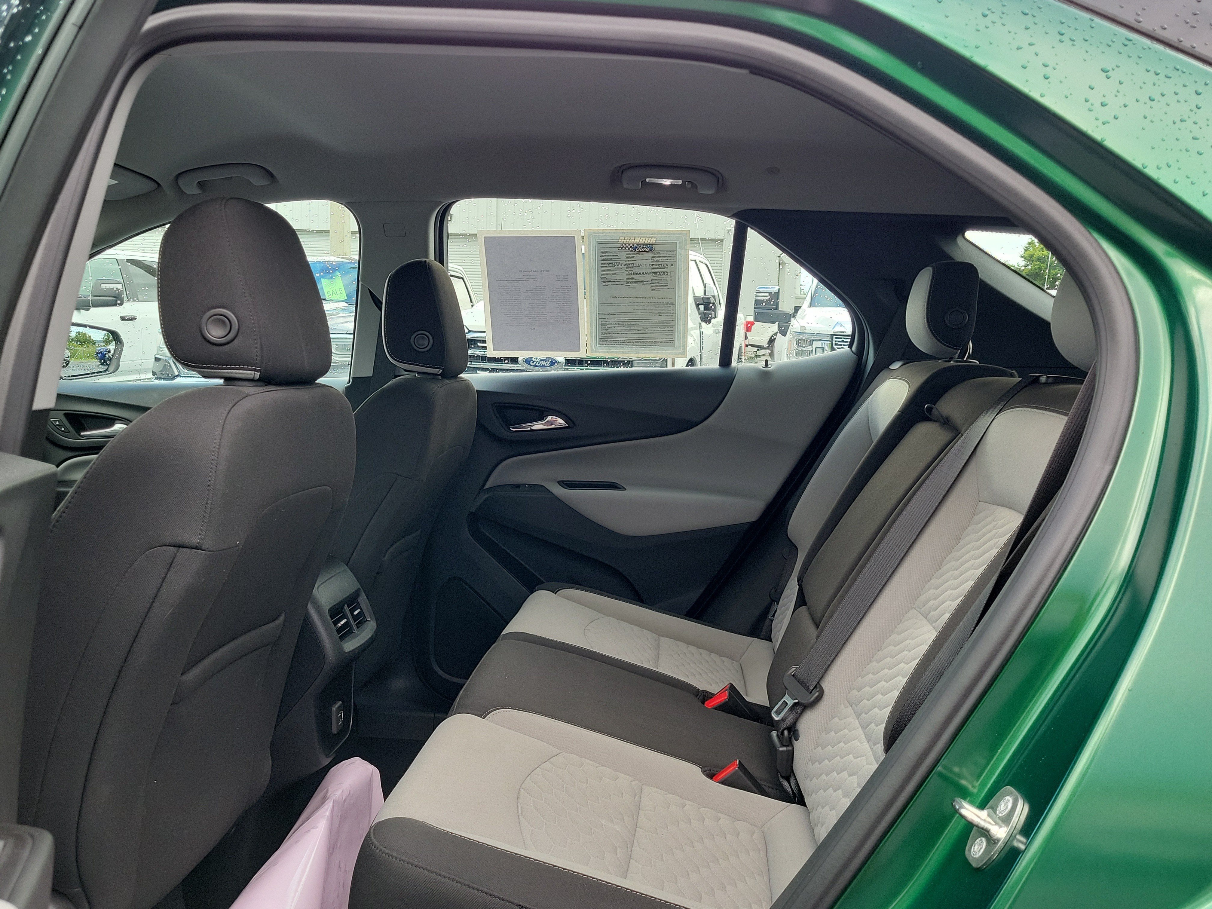 Used 2019 Chevrolet Equinox LS FWD image 12