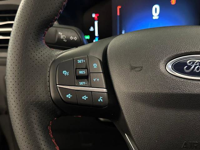 Certified 2025 Ford Escape ST-Line w/ Tech Pack #1 image 19