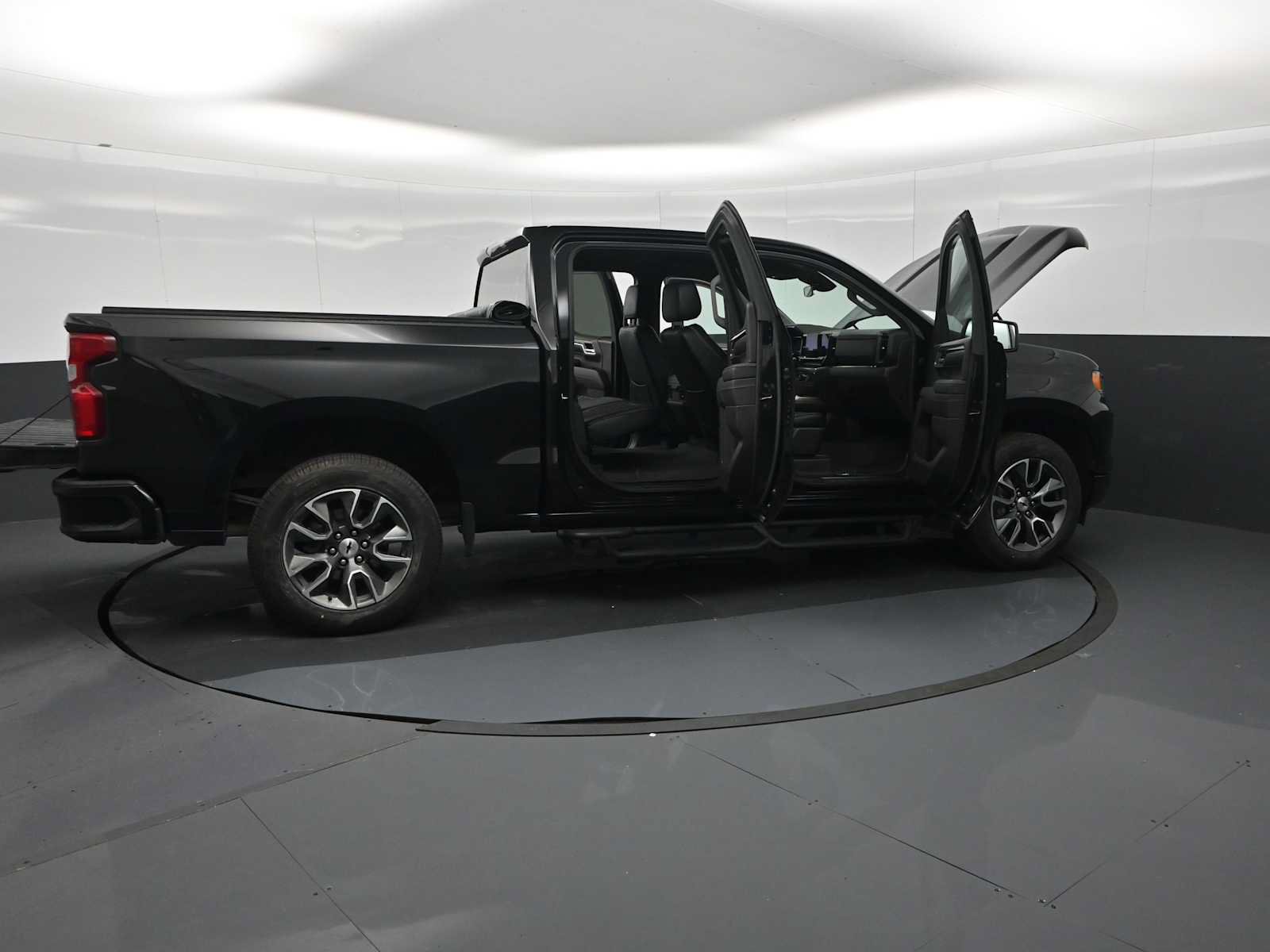 Used 2023 Chevrolet Silverado 1500 RST AWD/4WD image 60