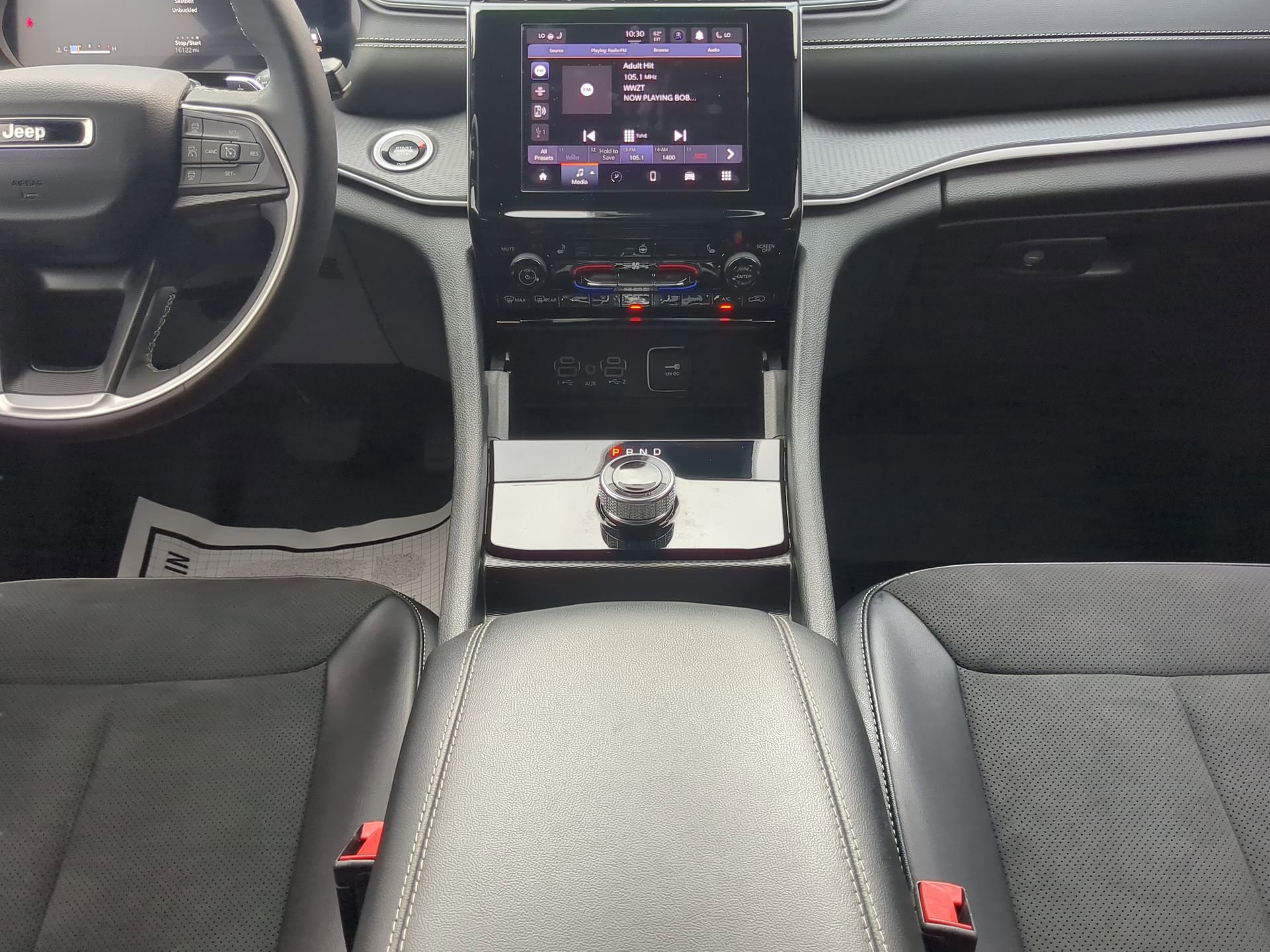 Used 2025 Jeep Grand Cherokee L Altitude image 43