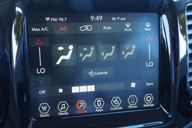 Used 2021 Jeep Compass Limited w/ Sun and Sound Group FWD image 31