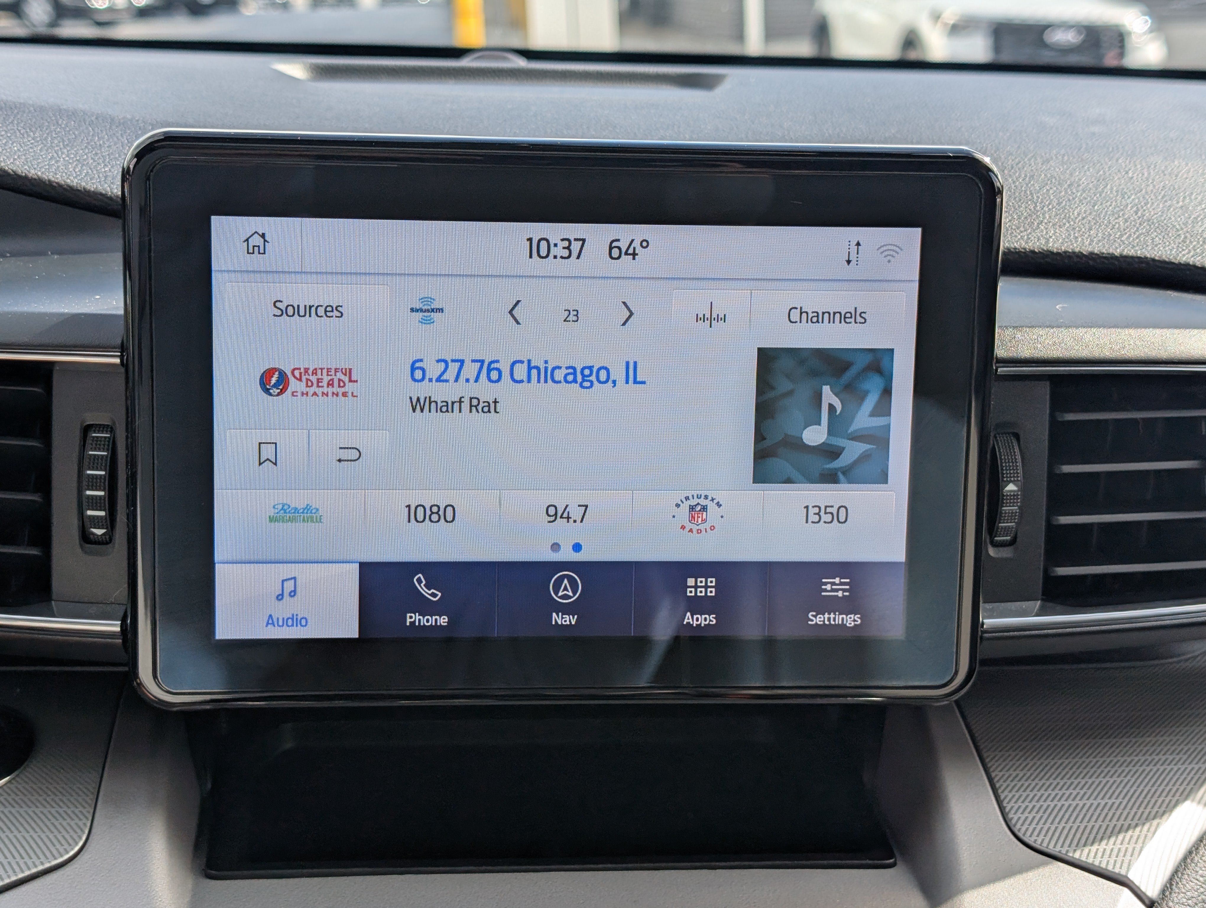 Certified 2023 Ford Explorer XLT w/ Equipment Group 202A AWD/4WD image 34
