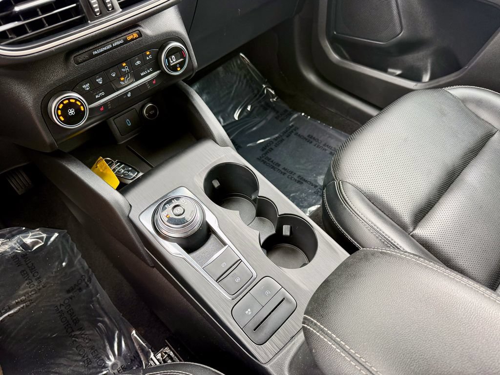 Certified 2020 Ford Escape SEL AWD/4WD image 23