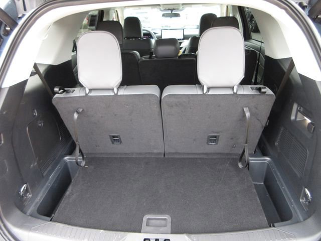 Certified 2025 Ford Explorer Active w/ Active Comfort Package image 28