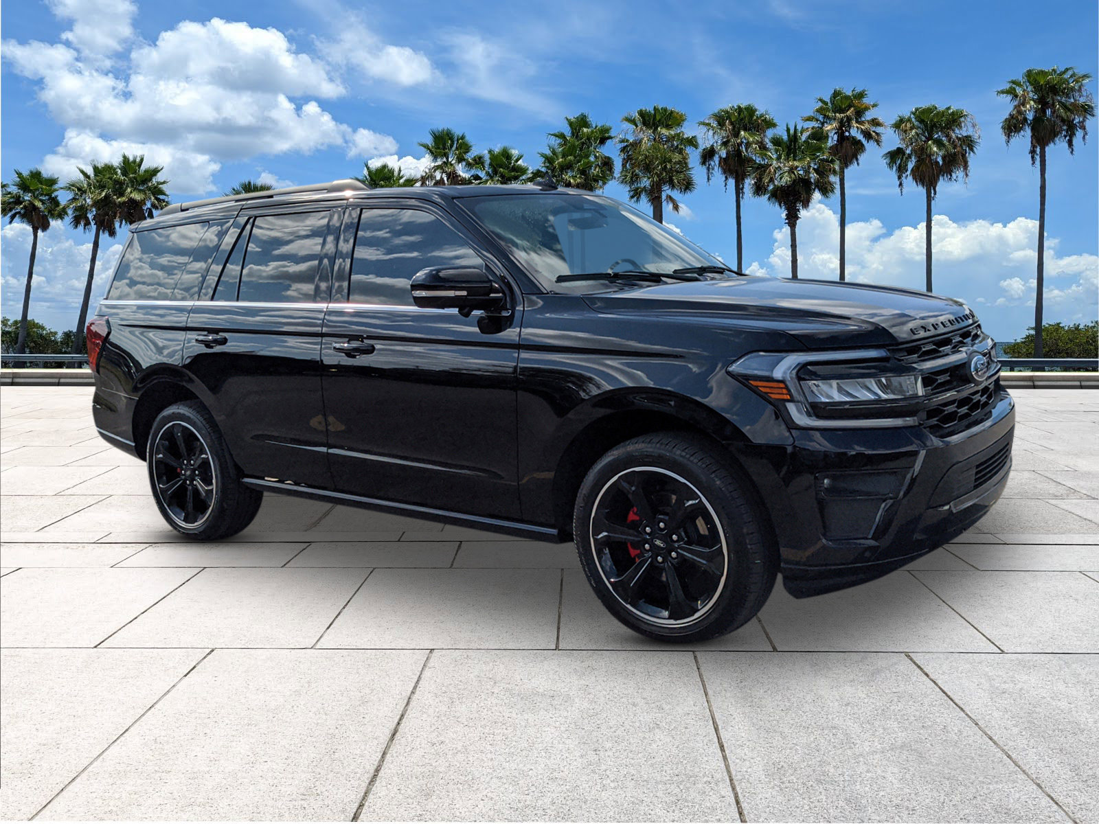 Certified 2023 Ford Expedition Limited image 2