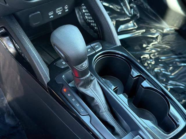 Used 2022 Chevrolet TrailBlazer LT AWD/4WD image 32