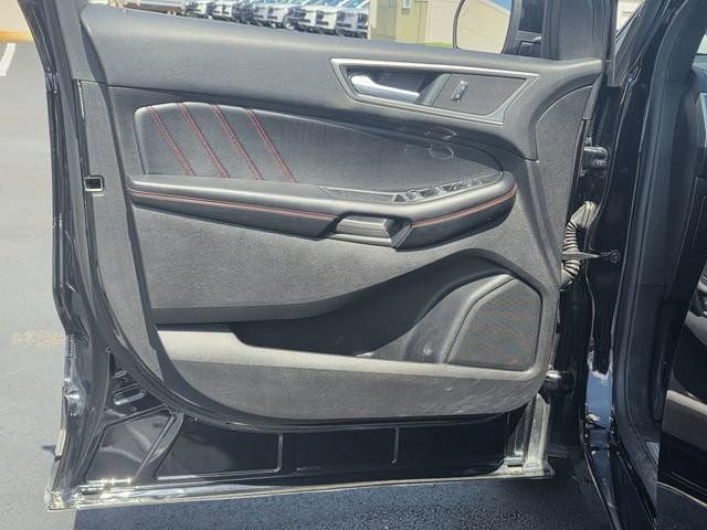 Certified 2022 Ford Edge ST-Line w/ Cargo Accessory Package AWD/4WD image 18