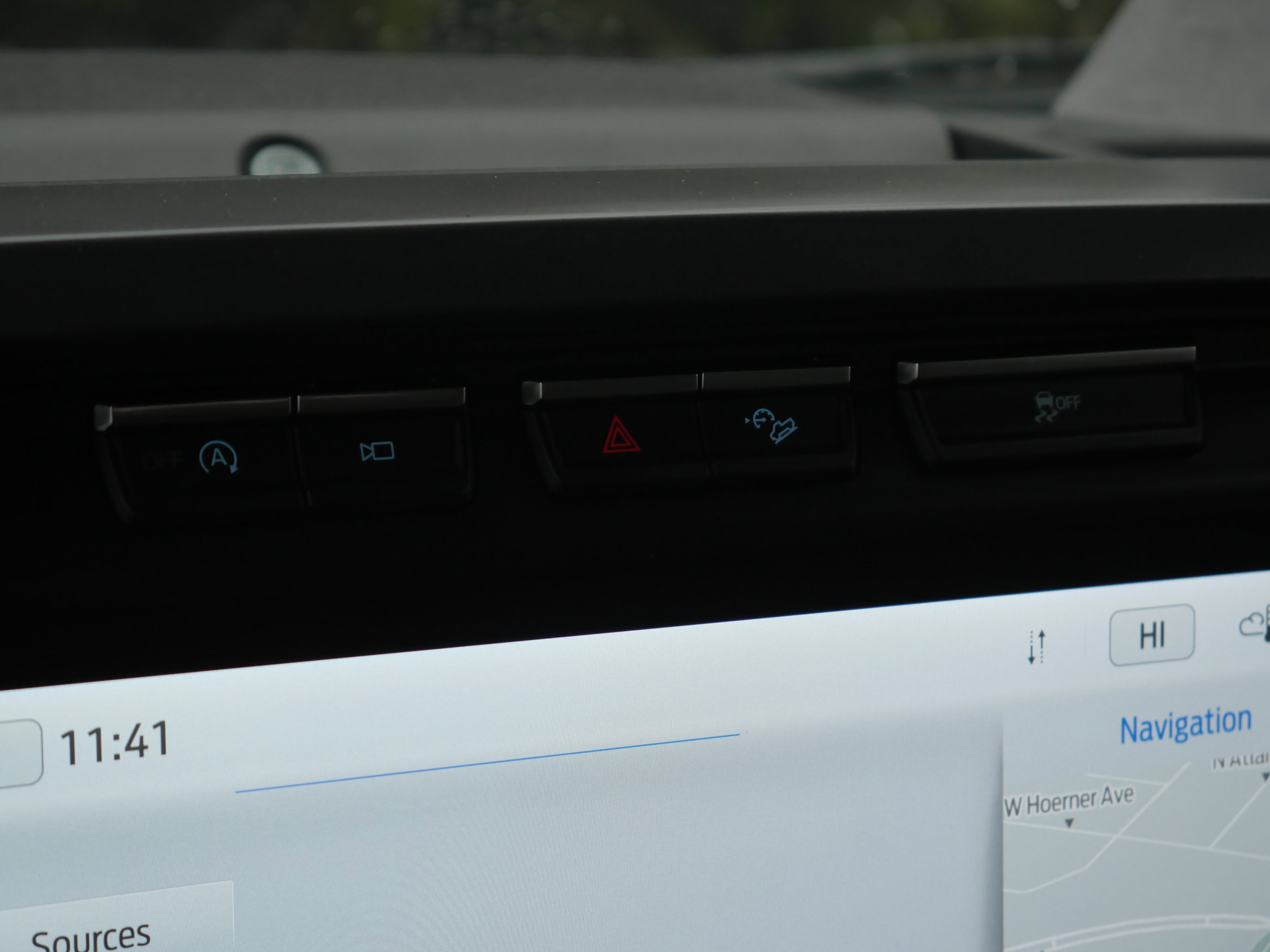 Certified 2023 Ford F150 Lariat w/ Max Trailer Tow Package image 11