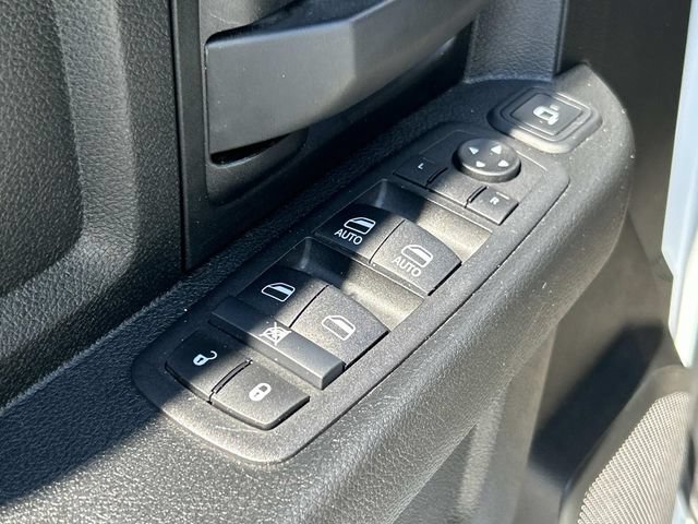 Used 2024 RAM 2500 Tradesman w/ Chrome Appearance Group AWD/4WD image 30