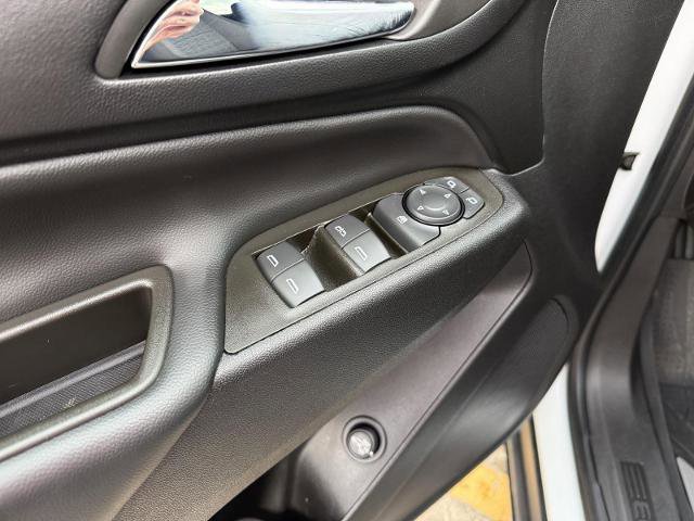 Used 2023 Chevrolet Equinox LT image 14