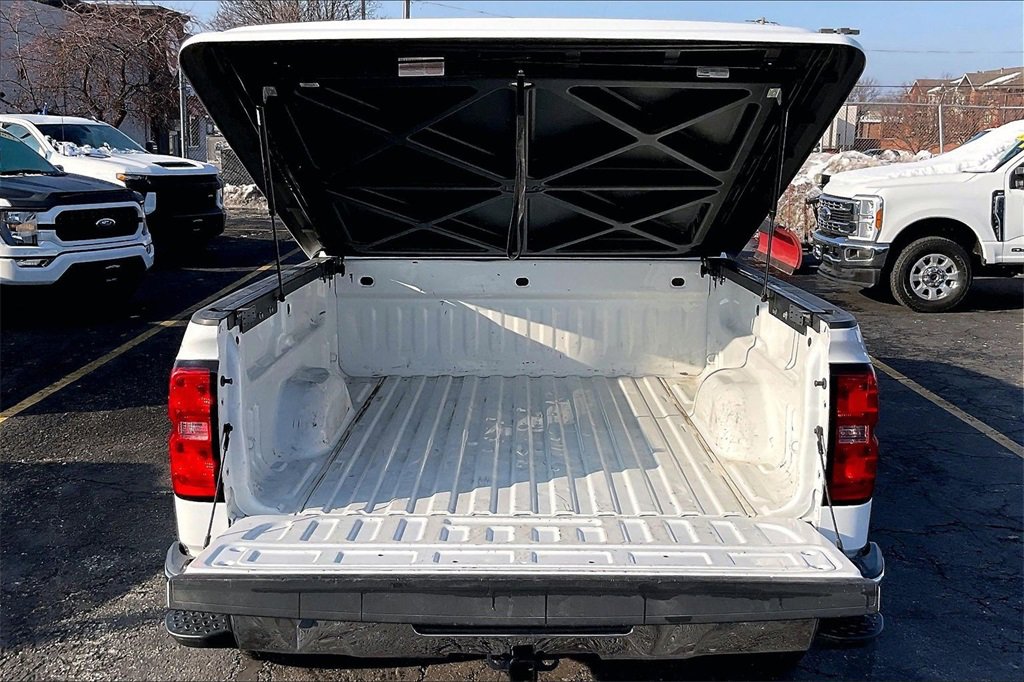 Used 2018 Chevrolet Silverado 1500 LT w/ All Star Edition image 25