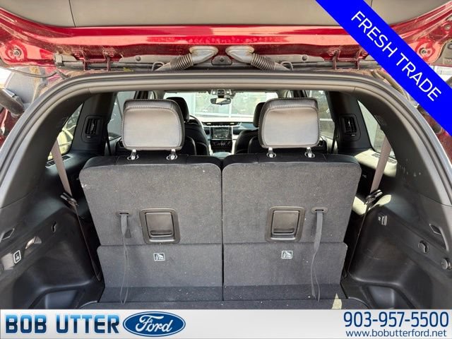 Used 2023 Jeep Grand Cherokee L Laredo RWD image 7