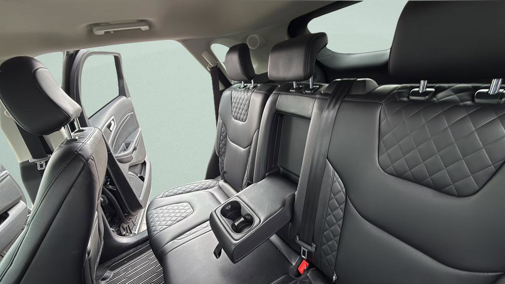 Certified 2024 Ford Edge Titanium AWD/4WD image 13