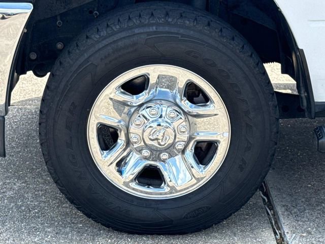 Used 2022 RAM 2500 Big Horn AWD/4WD image 6