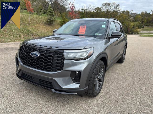 Certified 2025 Ford Explorer ST-Line w/ Premium Package