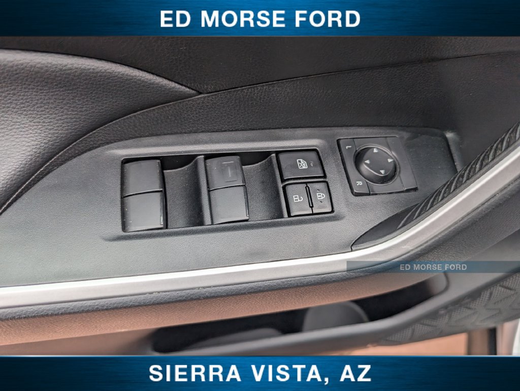 Used 2024 Toyota RAV4 LE FWD image 10