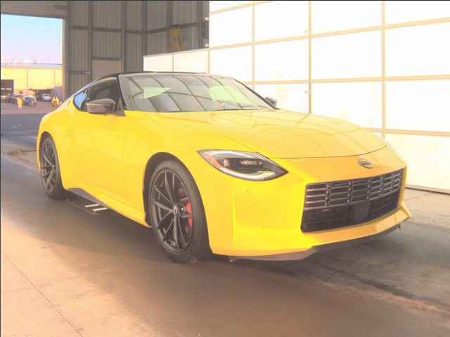 Used 2024 Nissan Z Performance w/ Floor Mat Package RWD image 5