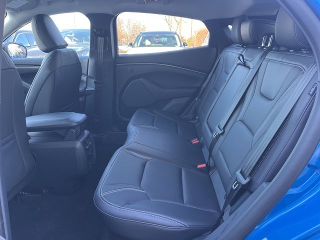 Certified 2025 Ford Mustang Mach-E Premium image 12