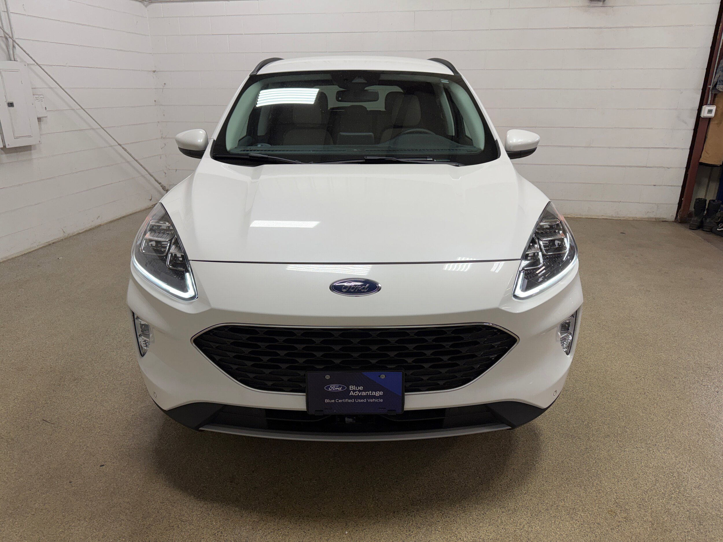 Certified 2021 Ford Escape Titanium FWD image 27