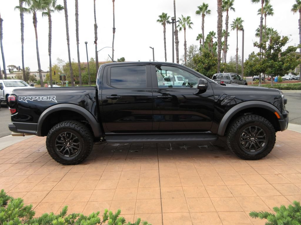 Certified 2025 Ford Ranger Raptor AWD/4WD image 5