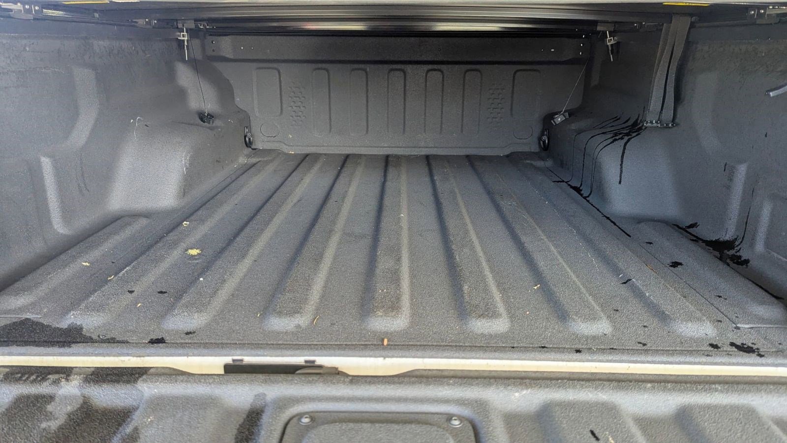 Used 2023 Jeep Gladiator Sport image 22