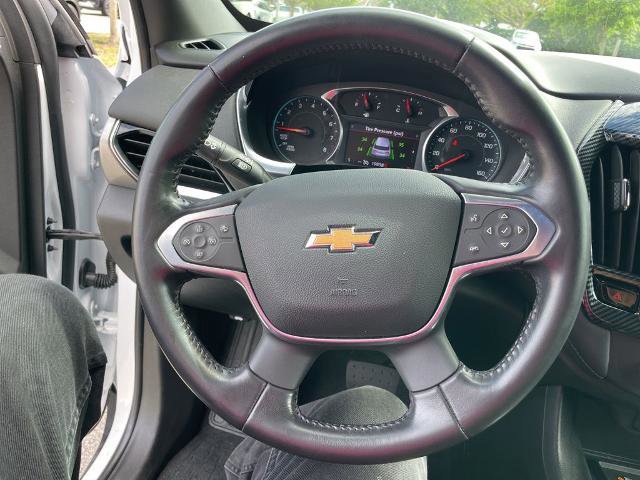 Used 2022 Chevrolet Traverse LT image 12