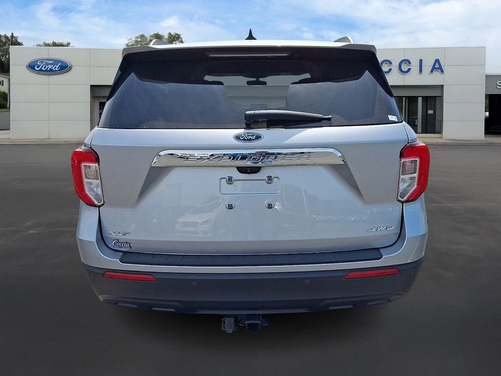 Certified 2021 Ford Explorer XLT AWD/4WD image 5