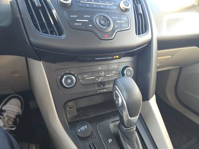 Certified 2018 Ford Focus SE FWD image 13