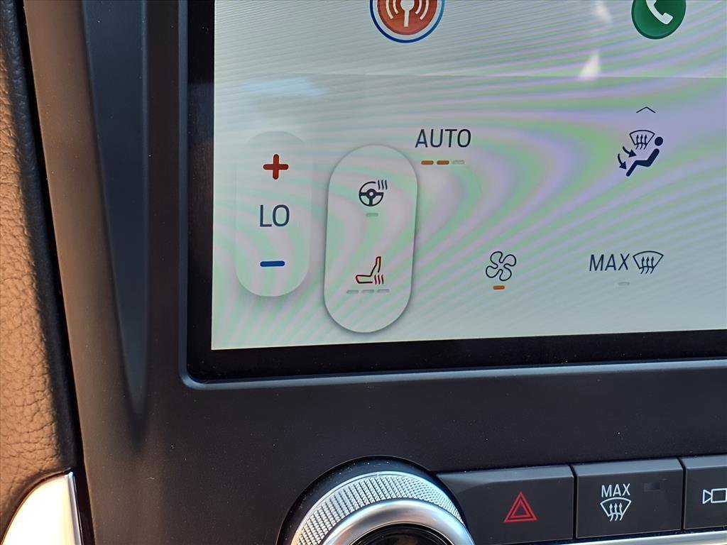 Certified 2024 Ford Edge Titanium image 21