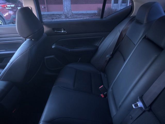 Used 2019 Nissan Altima 2.5 SR w/ SR Premium Package image 18