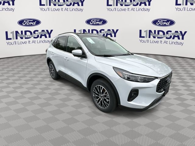 Certified 2025 Ford Escape PHEV w/ PHEV Premium Package image 8