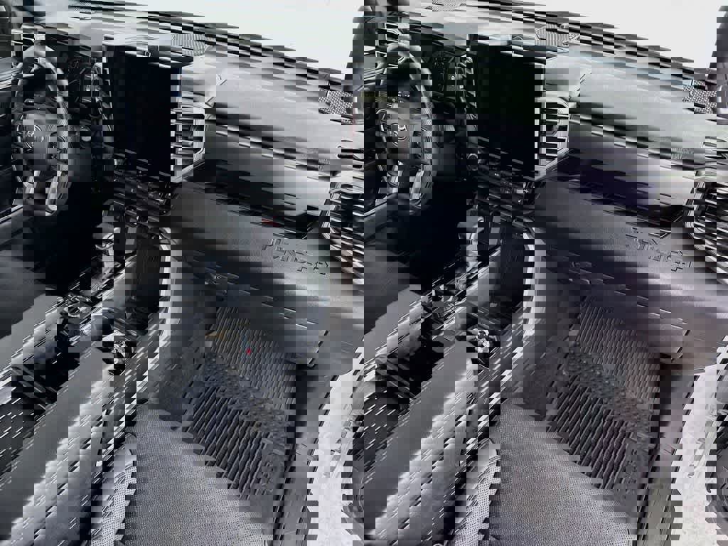 Used 2025 Toyota Tundra SR5 w/ SR5 Premium Package image 32